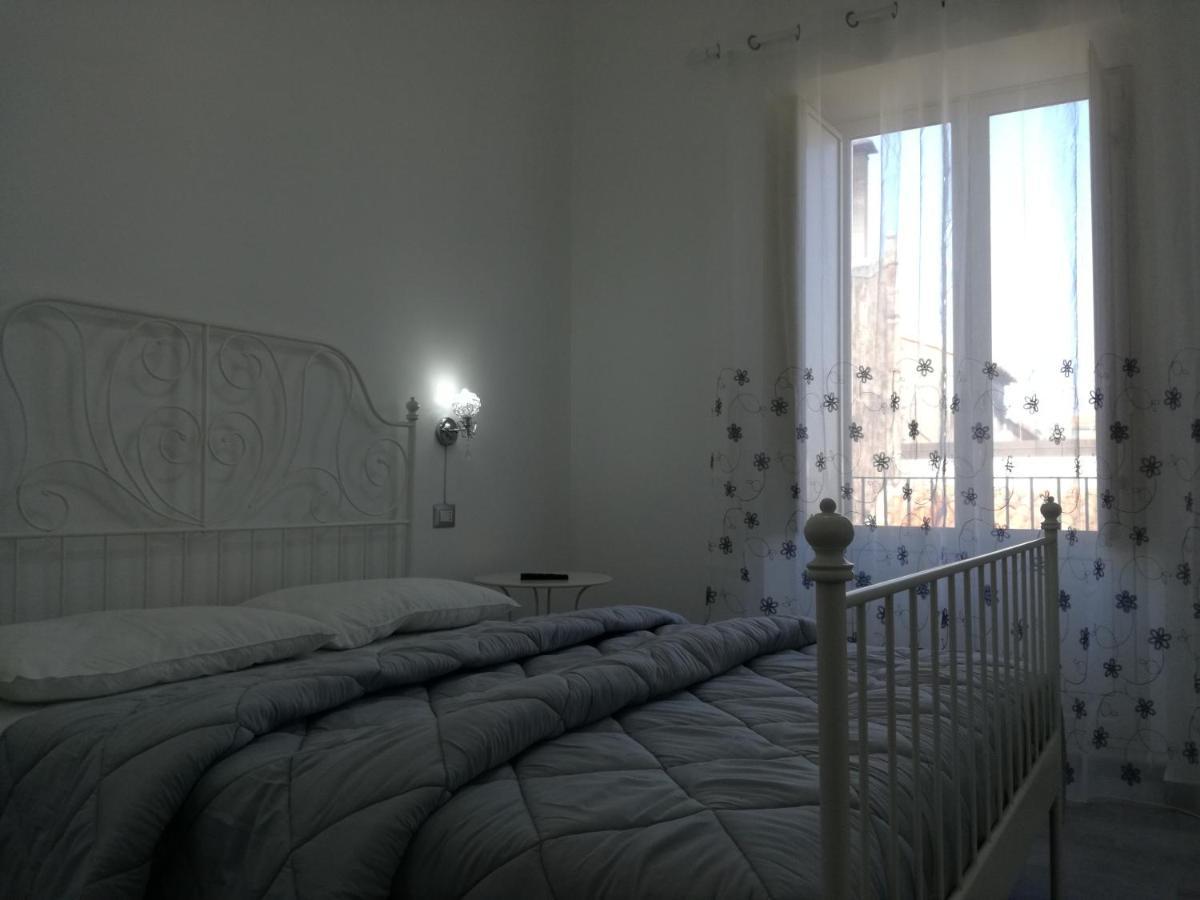 Morgana'S House Apartman Catania Kültér fotó