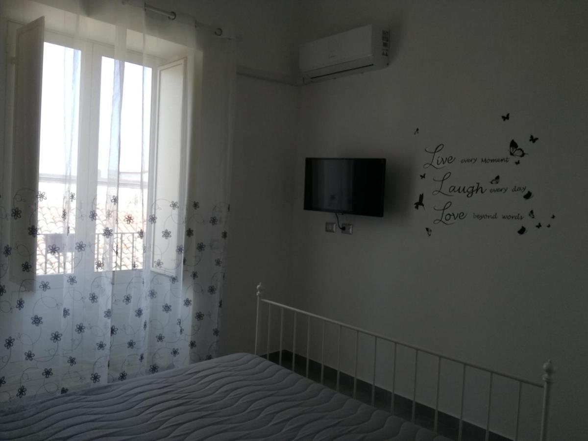 Morgana'S House Apartman Catania Kültér fotó